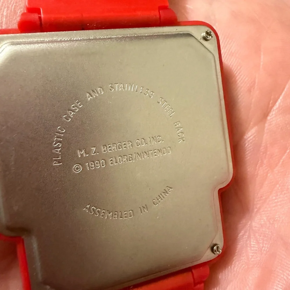 Nintendo Tetris Red LCD Game Watch 1990